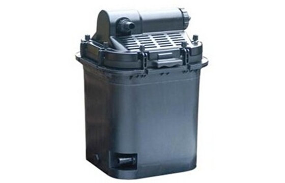 Vertikaler Teich-biologischer Filter mit UVlampe für 4m3 und 6m3 staut 28L/43L
