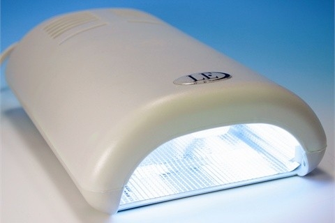 LED-UVlampe für den Nagel trocken - 7W mit CER-Zustimmung