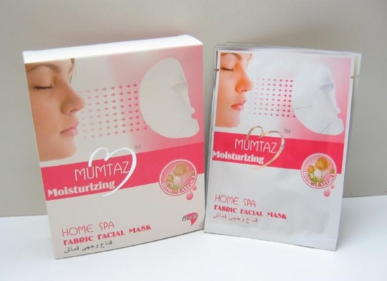 Mumtaz-Ausgangsbadekurort Rose, die Gesichtsmaske befeuchtet