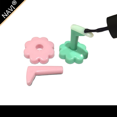 Kleine Nagel-Kunst-Zusätze, rosa Nagel-Kunst-Feld für DIY-faise Nagel kippt um