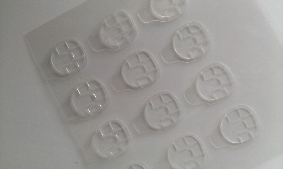 Transparenter Klebervorsprung für Finger, ABS/HAUSTIER Nagel-Kunst-Werkzeug