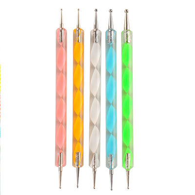 Die Weise 5 x 2 punktieren, die den Stift punktierend eingestellt für Maniküre-Pediküre Marbleizing ist